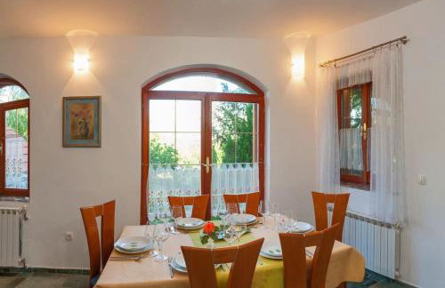 Amazing Villa In Slime, rest for mind, body and soul - Nature, garden and outside swimming pool - Foto 27