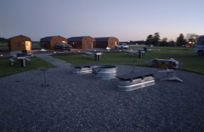 Glacier Acres Guest Ranch - Foto 37