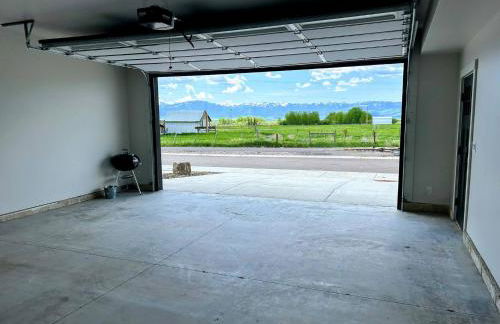 Peaks & Pines Modern Gem, 2 Kings, Bunks, Hot Tub, Walkable, Kid's Cove - Foto 65