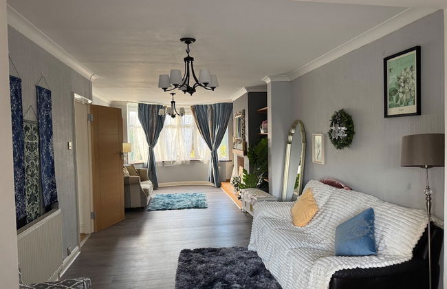 Oxford - Villa - Sleeps 8 - Garden - Parking - Foto 19