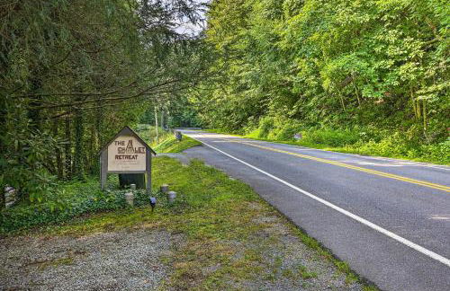 Outdoor Explorers! Roan Mtn Haven with On-Site Creek - Foto 21