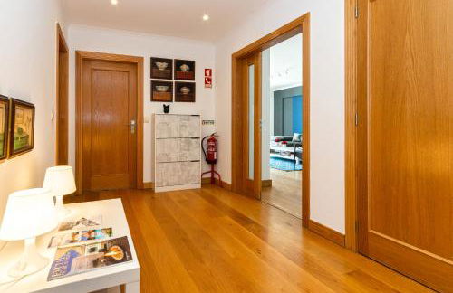 Bafureira Cascais Apartment; Condomínio privado com piscina - Foto 17