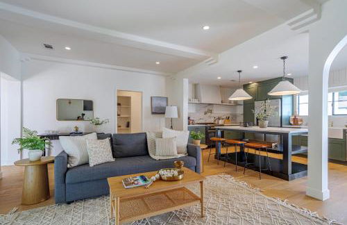 New Home Universal sleeps 18 hot tub - Foto 7