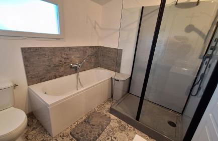 Sous le Grand Pin Piscine & Spa Gîtes Éden en Cévennes à Anduze Gard - Foto 42