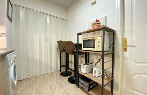 Fuengirola Holiday Apartment w/Balcony View & Pool - Photo 15