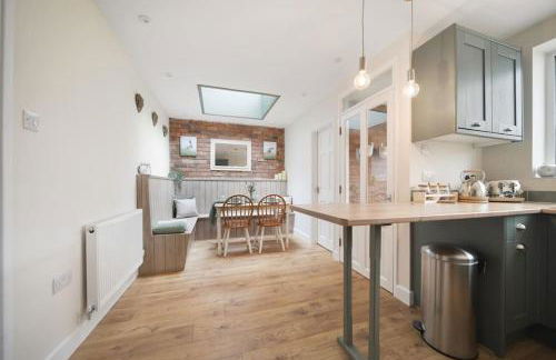 Picturesque Victorian Cottage - Foto 19