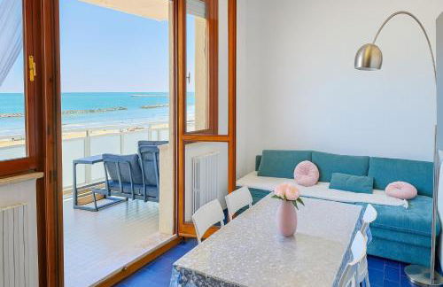 Terrazzo Panoramico Fronte Mare Zamponi - Foto 34