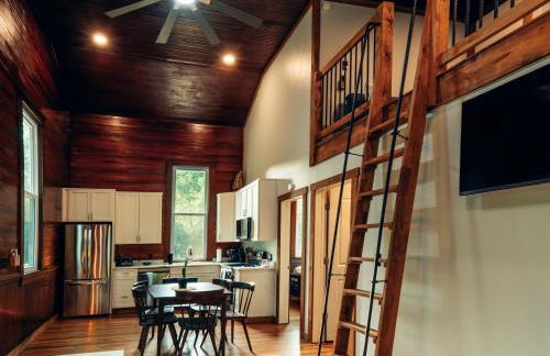 Corton Lodge on the Elk River - Riverview Suite - Foto 19