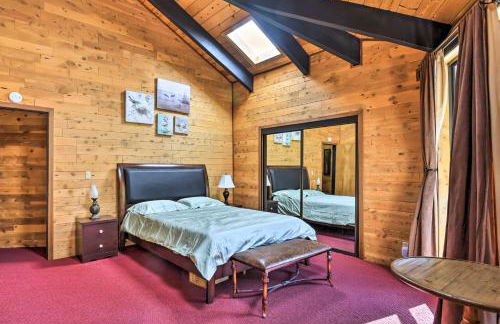 Cozy Grand Woodland Cabin with Mountain Views - Foto 34