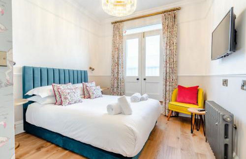 Carlton Manor - Foto 19