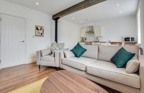 Canal View 2BR Home for Families & Friends - Foto 12