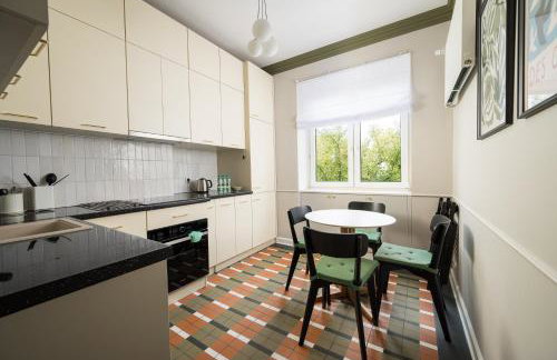 Hala Mirowska Spacious Apartment by BookingHost - Photo 48