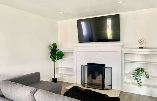 CA5 House Cozy 3BR in Azusa - Foto 35