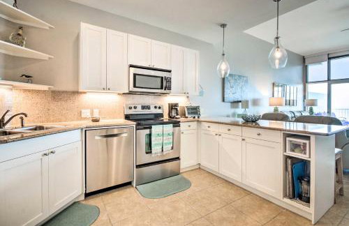 Poolside Fun and Beachfront Views! Galveston Condo - Foto 10