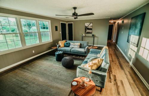 Mount Tabor Ranch near VT - King Bed/Fast Wi-Fi - Foto 2