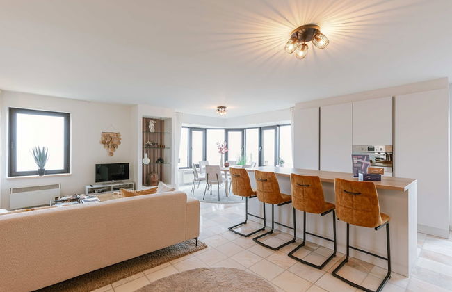 Hydro Palace - Stylish Charming Apartment With s - Photo 14