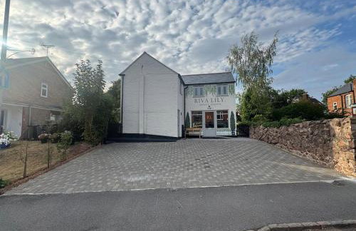 Modern 3 Bed House with Parking in Rothley - Foto 2