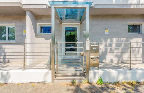 Comics & Cars - Themed Penthouse in Motor Valley - Foto 59