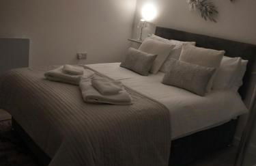 Mudeford Gem Accommdation - Photo 5