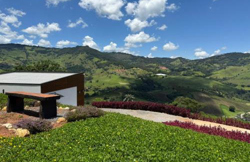 Chalé Jacarandá - Vale do Baú by HospedaHost - Foto 34