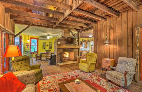 Rustic Cabin in the Woods: 2-acre Fishing Pond - Foto 8