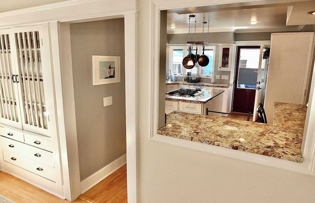 Beach City Craftsman - Walk to Beach - Foto 11