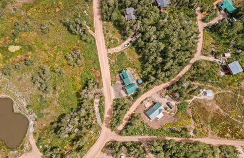 Rustic 5BR Escape with Private Hot Tub 25min to Park City - Foto 34