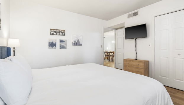 Royal Ridge Modern Condo for 4 - Foto 2, Habitación