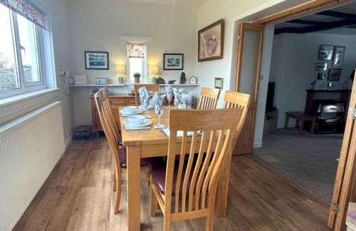 Traditional Cottage with Beautiful Views - Pass the Keys - Foto 9