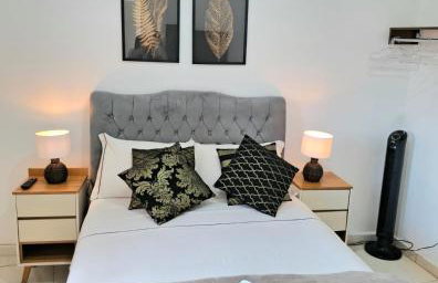 Ap Ouro Pret - com piscina aquecimento solar e churrasqueira - Foto 14