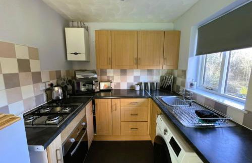 Restful Riverside Home - Foto 11