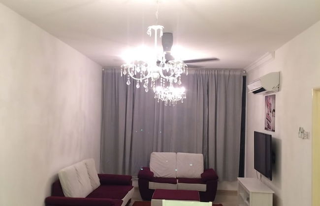 Lawang Suite 2 Bedroom Corner Apartment - Foto 9