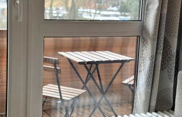 Yeganeh Stays Cologne - Foto 44