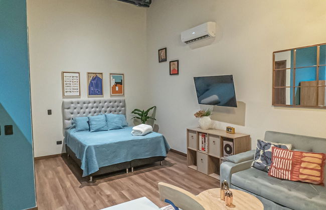 Royal Living Poblado - Photo 25