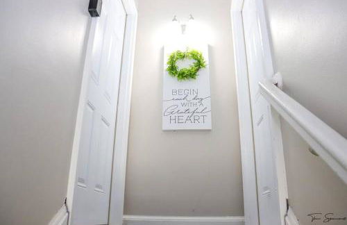 Chic & Spacious Fully Equipped 2BD Apt W/Parking - Foto 30