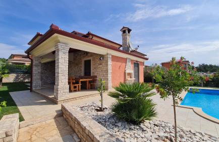 Villa Ales - Photo 2