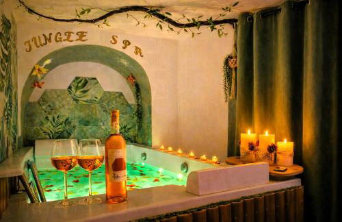 Jungle Spa - Cocon tropical et dépaysant avec balnéo en plein coeur de Pézenas ! - Foto 1