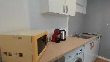 Manifique T1 centre ville Saint-Leu 2 pers WIFI - Foto 5