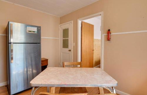 Kayaks and Canoes Lake-View Retreat in Ellenville! - Foto 5