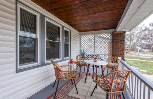 Hot Tub - Game Room - Chic & Spacious - Sleeps 10 - Foto 6