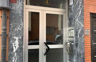 Viana Urban Apartment , Cozy 2BR Near Old Town - Foto 16