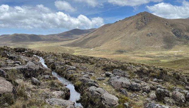 Take in the stunning andscapes along the way