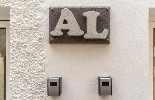 Casa das bonecas 2 # Private Garage Included # - Photo 37