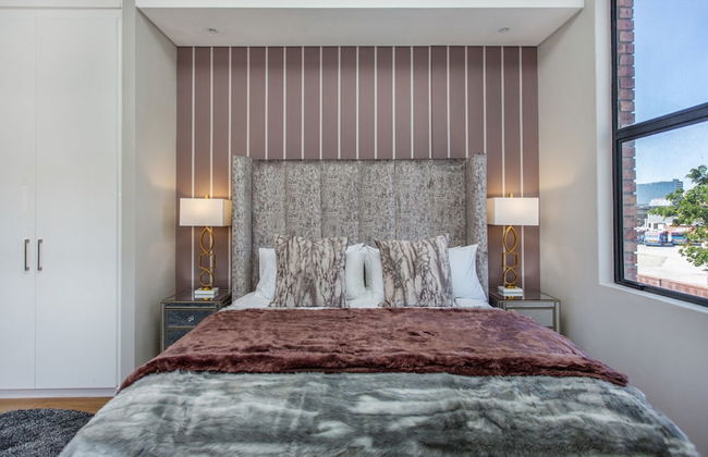 ITC Docklands - Photo 18