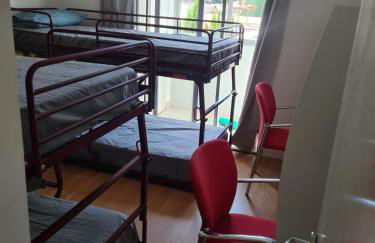 Apartamento en complejo residencial con piscina - Foto 21