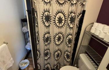 The Purple Palace - Historic Downtown BZN - Foto 23