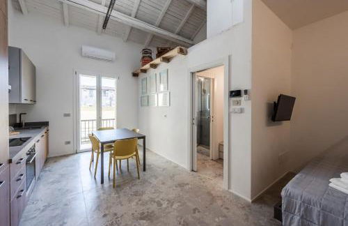 Smart House - Free WiFi & Air Conditioning - Photo 15