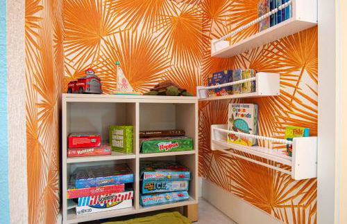 NEW-Heated Pool-Pickleball-Hot Tub-Movie Theater-Game Room-Playset-Basketball-10 Beds - Foto 38