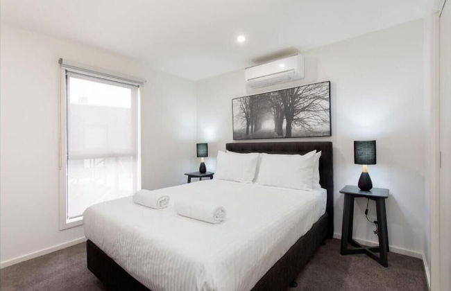 Captains Cove Luxury Apartments - 1st Floor Spa Deluxe - Photo 4