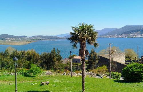 La de Simón - Photo 1